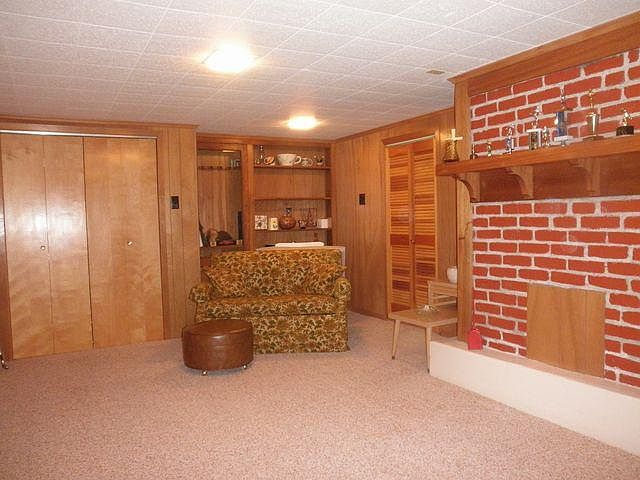 2nd image of 203 Howard Ave
