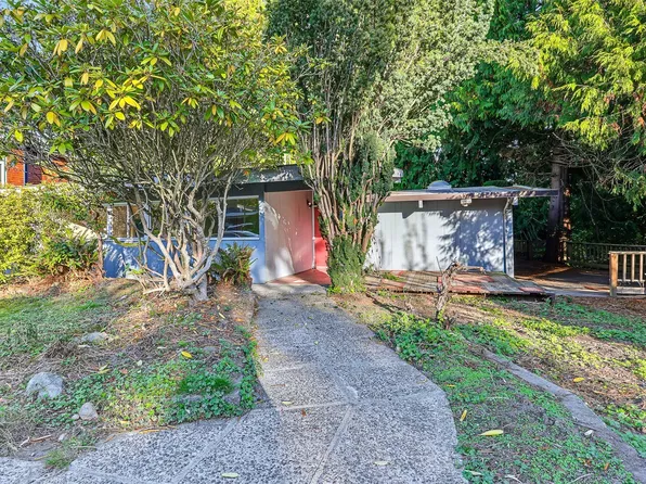 8804 30th Avenue NW, Seattle, WA 98117