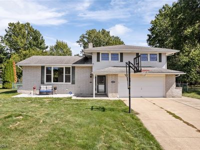 13493 Pineview Ct, Middleburg Heights, OH, 44130