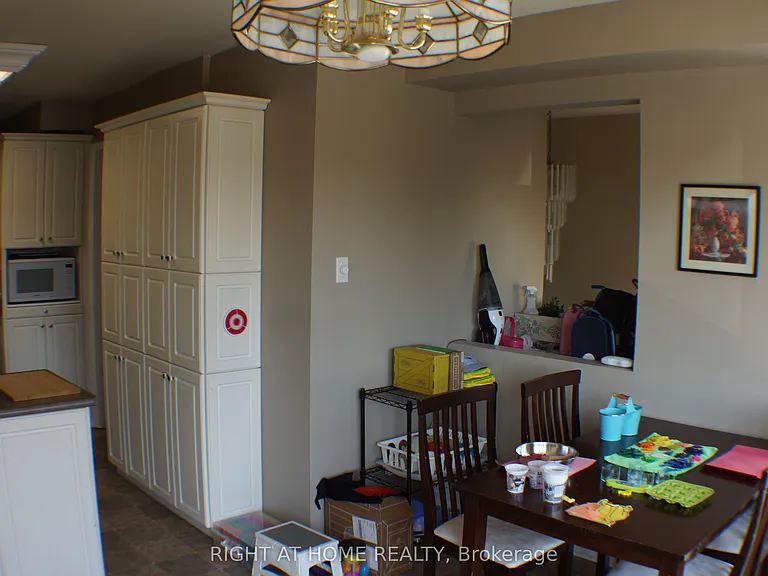 1140 Leewood Dr — Photo 7