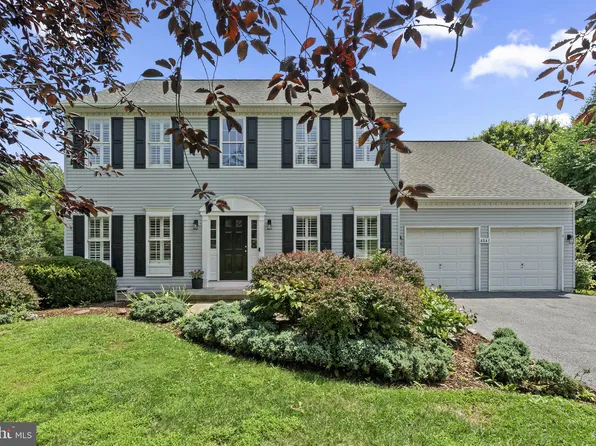 4041 Lomar Dr, Mount Airy, MD 21771