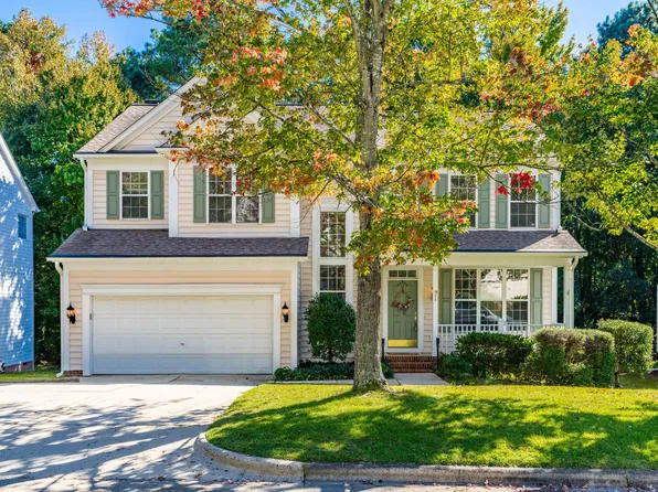110 Hidden Rock Ct, Cary, NC 27513