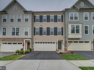 8957 Dahlgren Ridge Rd, Manassas, VA 20111