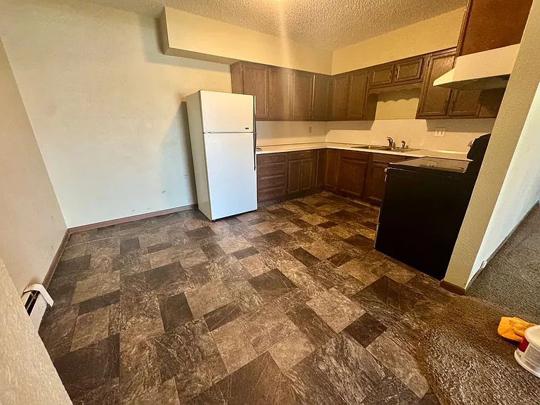 305 E East Ave — Photo 19