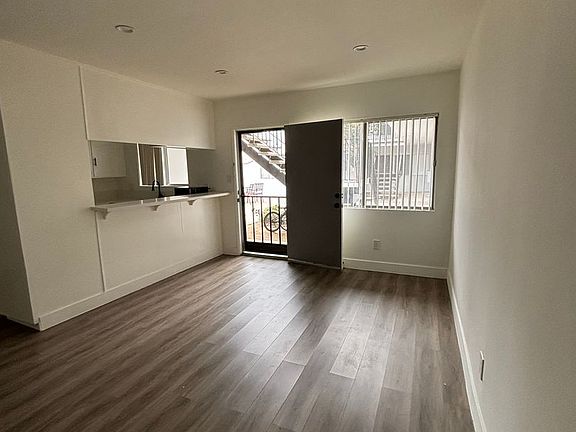 2nd image of 5315 Lorna St #C