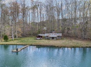 8768 Van Hoy Rd, Kernersville, NC 27284