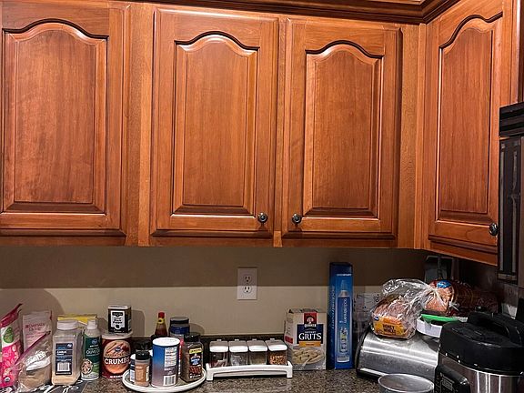 5th image of 3384 Mountain Ash Dr