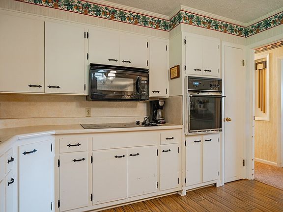 4th image of 238 Homewood Dr