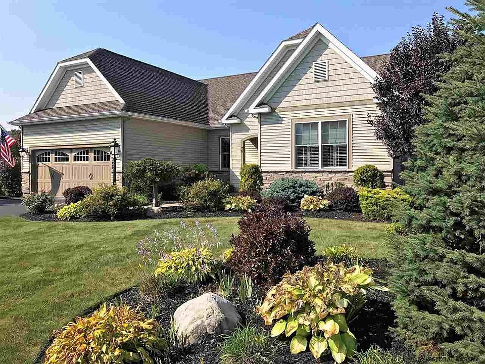 1st image of 76 Sheldon Dr