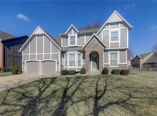 11306 W 129th St, Overland Park, KS 66213