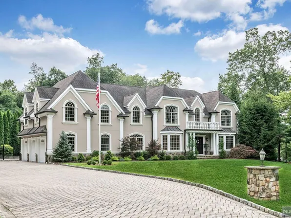 32 Timberlane Rd, Saddle River, NJ 07458