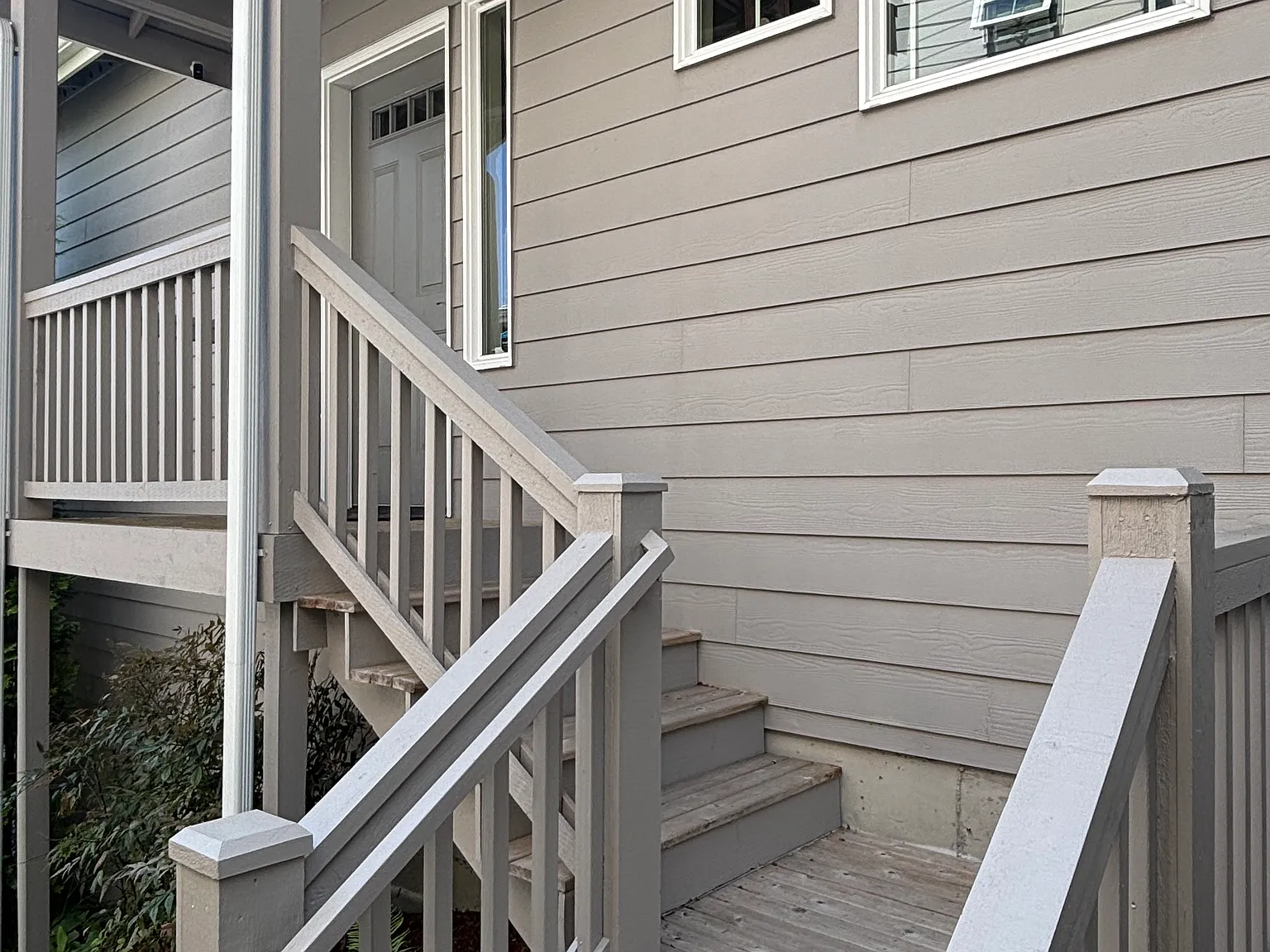 3 bed, 2.5 bath, 2050 sqft, $2,700 — Photo 2