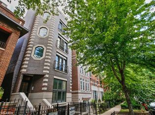 846 W Buckingham Pl APT 4, Chicago, IL 60657