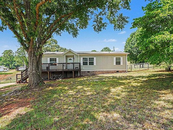 2nd image of 364 Johnson Cir