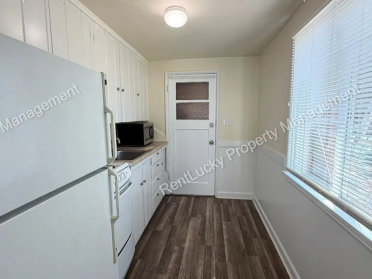 5154 S Augusta St #A — Photo 2