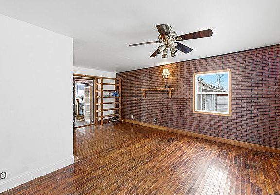 5th image of 3667 Bradford Rd