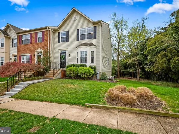 1 Winterberry Ct, Cockeysville, MD 21030