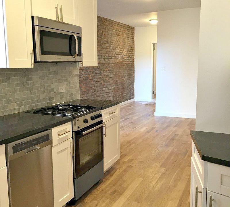 1st image of 3280 30th St APT 4R