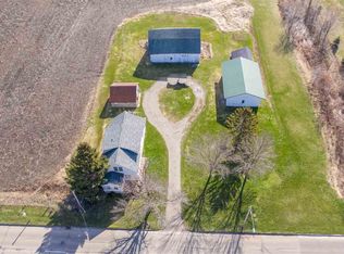 3262 Jackson St, Oshkosh, WI 54901
