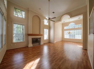 23 Larks Aire Pl, Spring, TX 77381