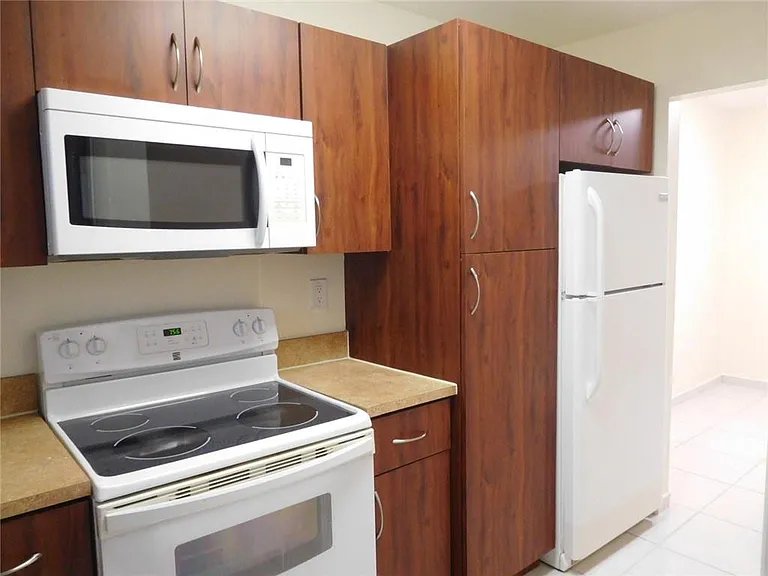 1425 Arthur St #414B — Photo 23