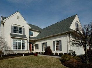 4 Elkins Cir, Exton, PA 19341