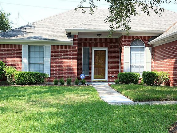 3rd image of 2942 Russett Pl W