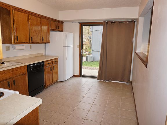 3rd image of 344 NW Millstone Cir