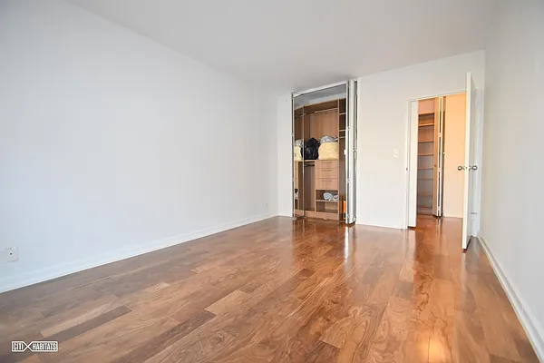 Rented by Citi Habitats | media 5