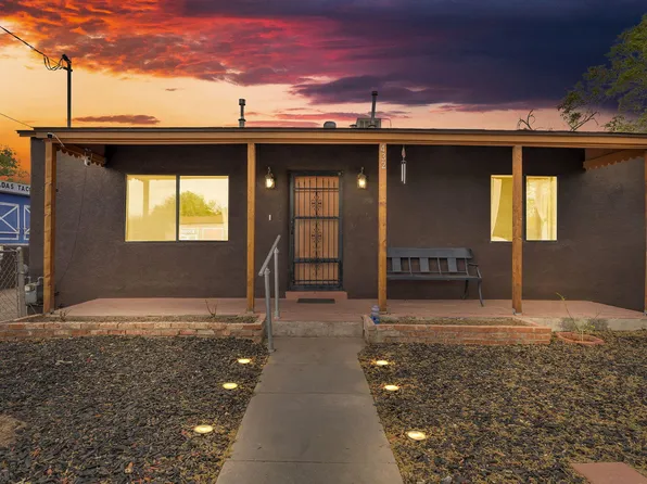432 La Vega Dr SW, Albuquerque, NM 87105