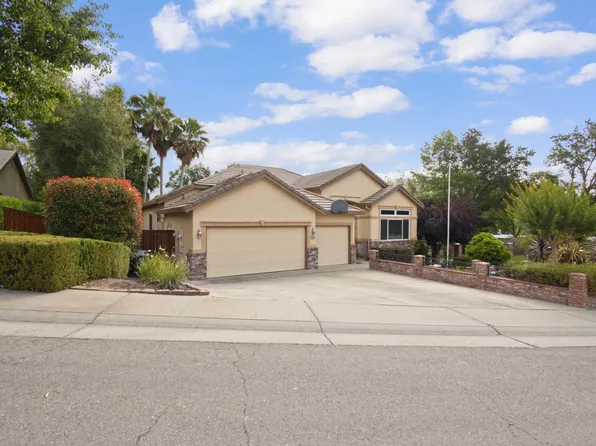 8383 Oakwood Hills Cir, Citrus Heights, CA 95610