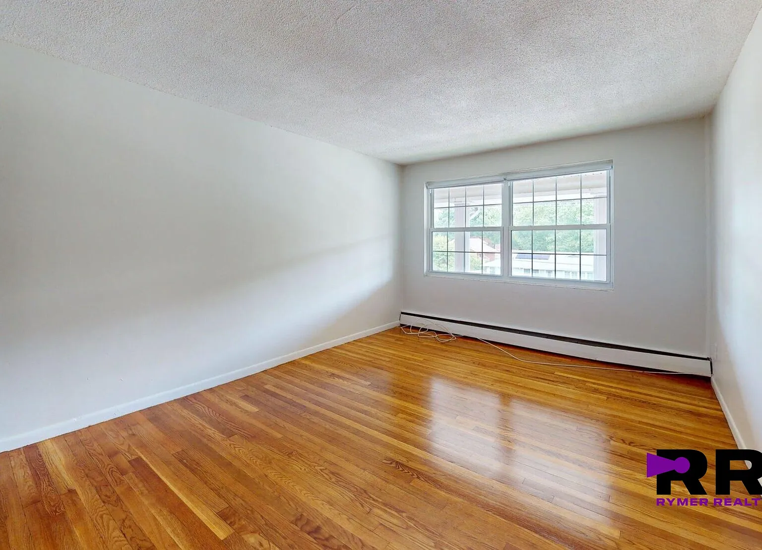 2 bed, 1.0 bath, $2,150 — Photo 4