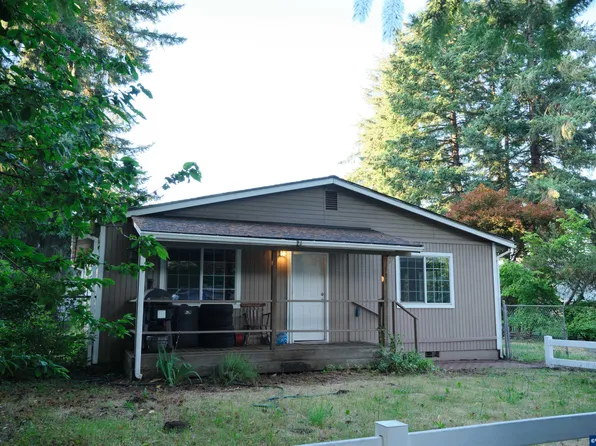 151 16th St, Lyons, OR 97358