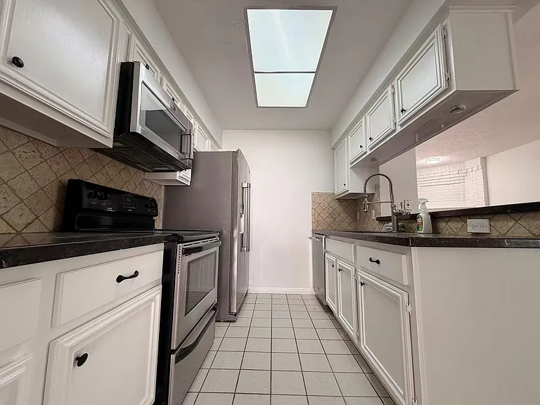 2220 Bering Dr #12 — Photo 6