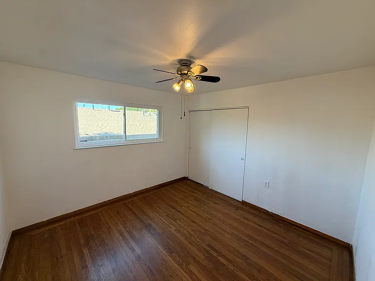 638 Palm Ave — Photo 10