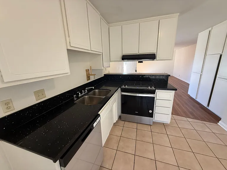 20788 Thunderbird Rd — Photo 21