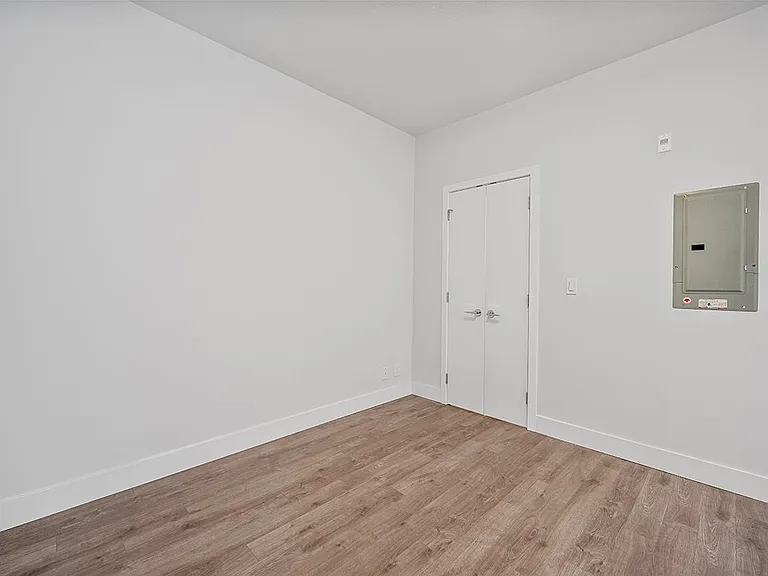 5355 Lane St #101 — Photo 21