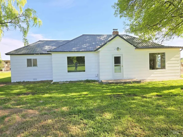 1878 E 1700 S, Gooding, ID 83330