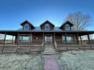 2428 Pleasant Valley Rd, Mammoth Spring, AR 72554