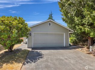17732 27th Ave NE, Marysville, WA 98271