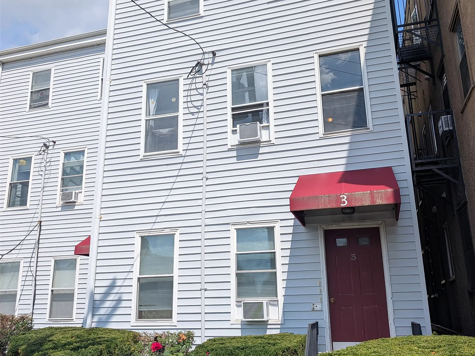 3 Elm St — Photo 1