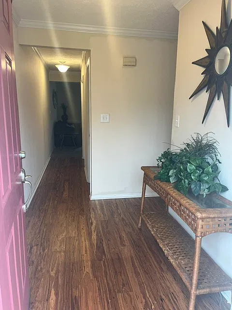 2 bed, 2.5 bath, 1480 sqft, $2,600 — Photo 2