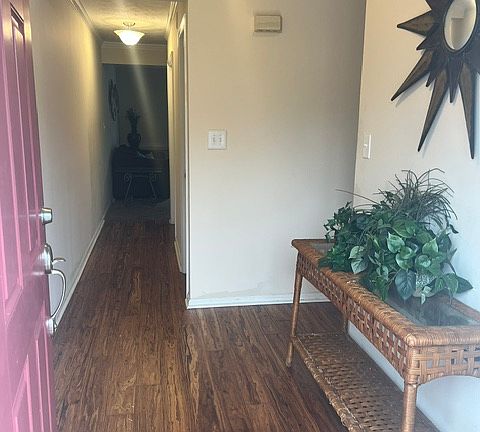2nd image of 105 Burnt Bridge Way