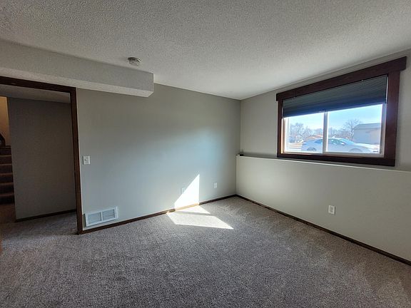5th image of 3101 81st Ave N #3101