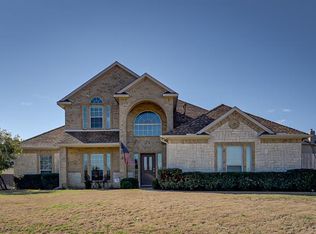 1088 Estates Dr, Kennedale, TX 76060