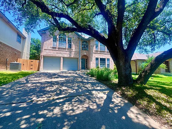 2nd image of 10911 Sierra Oaks