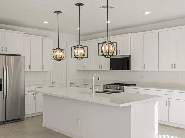 22670 W Tonopah Dr, Surprise, AZ 85387