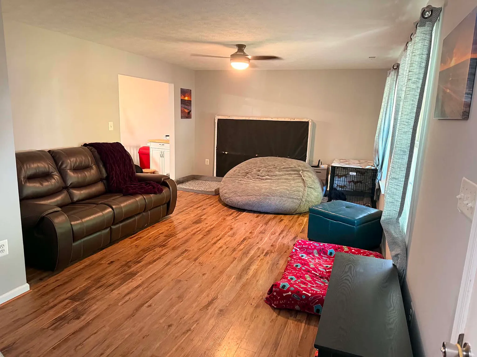 3 bed, 1378 sqft, $1,100 — Photo 3