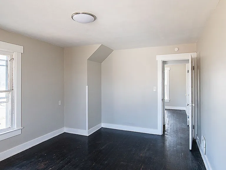 2141 Philadelphia Dr — Photo 38