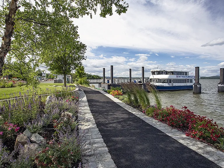 Admirals Cove is just steps from the ferry to Metro-North